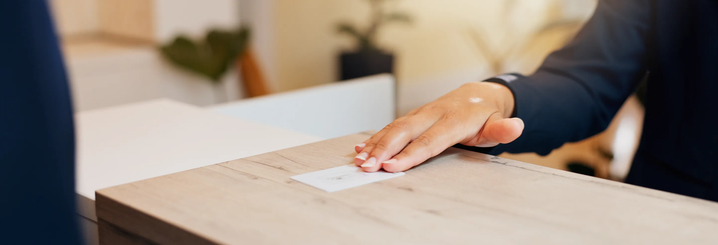 Short program - gestió hotelera - CETT