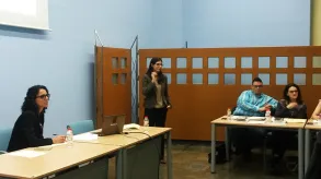 Texto alternativo aquí