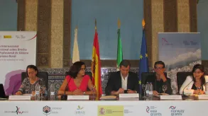 Texto alternativo aquí