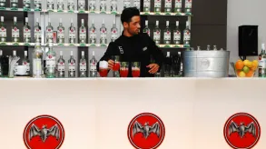 Texto alternativo aquí