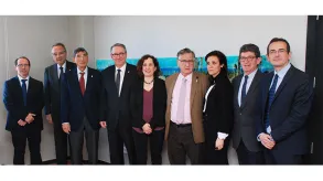 Texto alternativo aquí