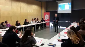 Texto alternativo aquí