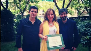 Texto alternativo aquí