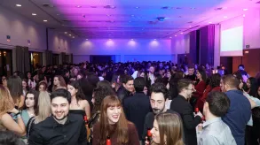 Texto alternativo aquí