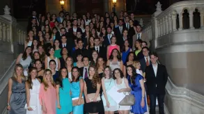 Texto alternativo aquí