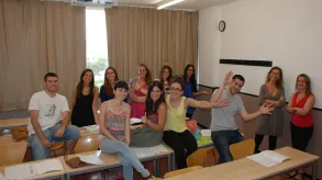 Texto alternativo aquí