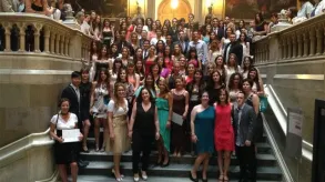 Texto alternativo aquí