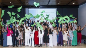 Texto alternativo aquí