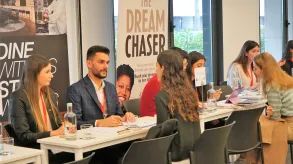 Texto alternativo aquí