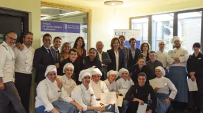 Texto alternativo aquí