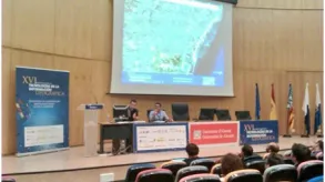 Texto alternativo aquí