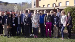 Texto alternativo aquí