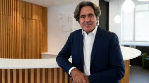 Texto alternativo aquí