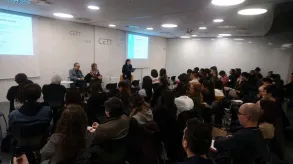 Texto alternativo aquí