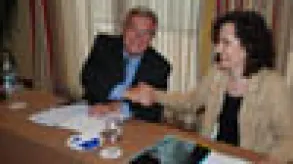 Texto alternativo aquí