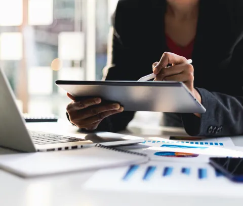 Short programs - Modelos de negocio e innovacion - CETT