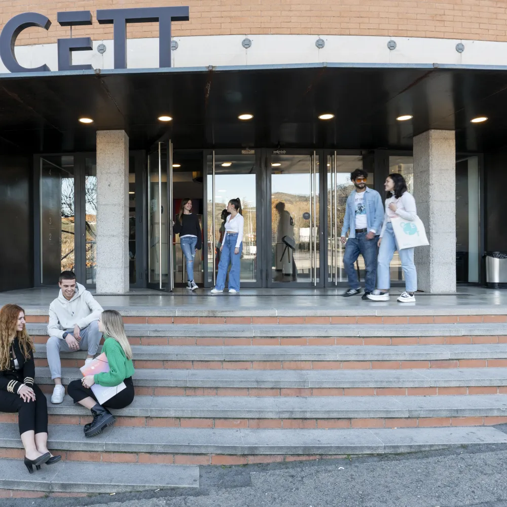 Grau en Turisme Cett