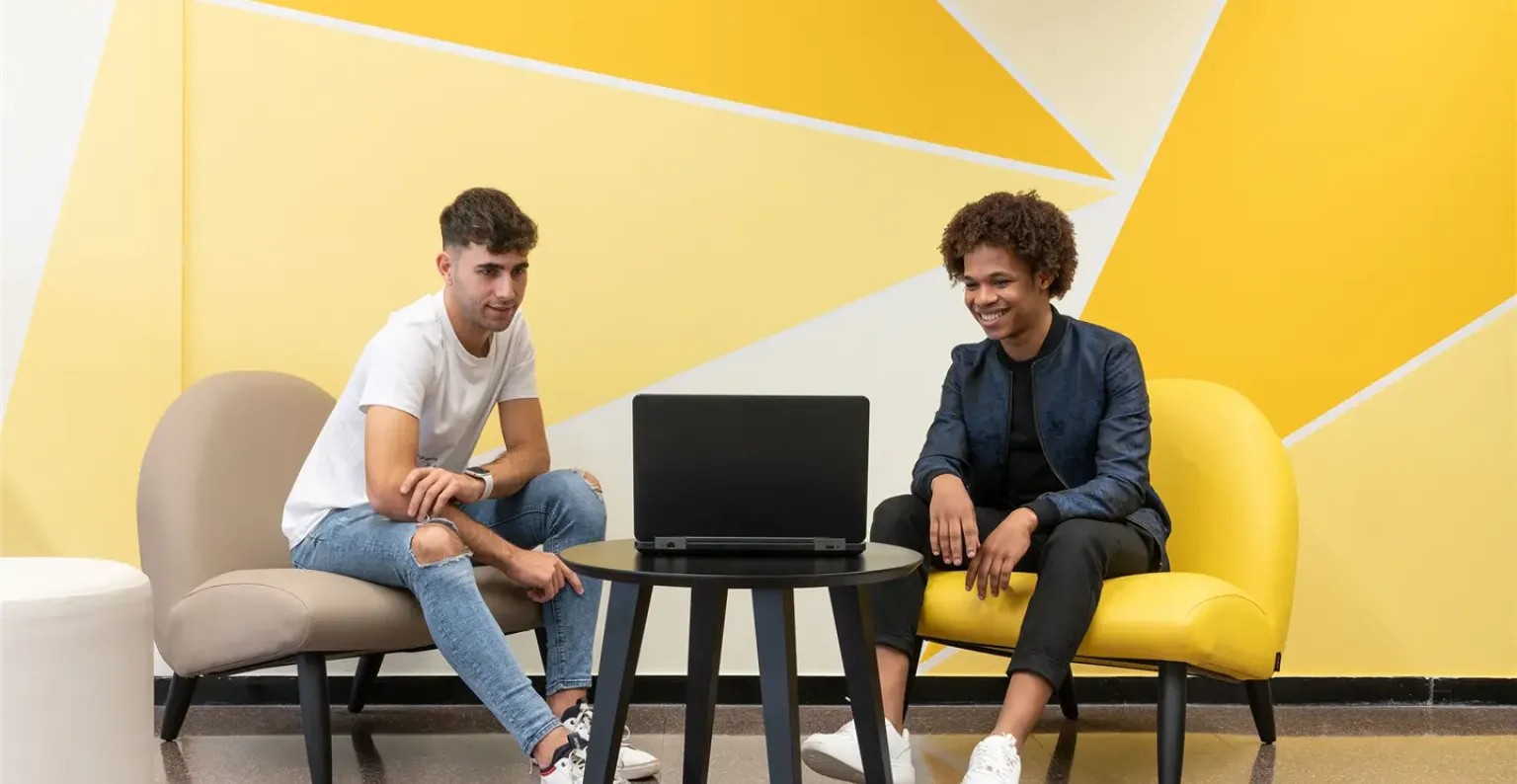 Residencia_Universitaria_Agora