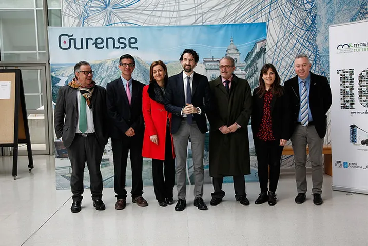 Texto alternativo aquí