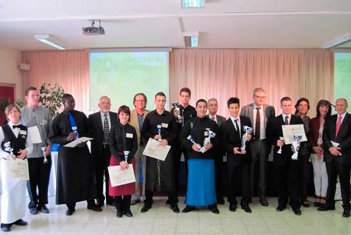 Texto alternativo aquí