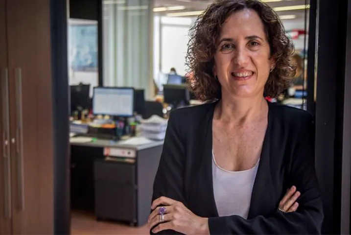 Texto alternativo aquí