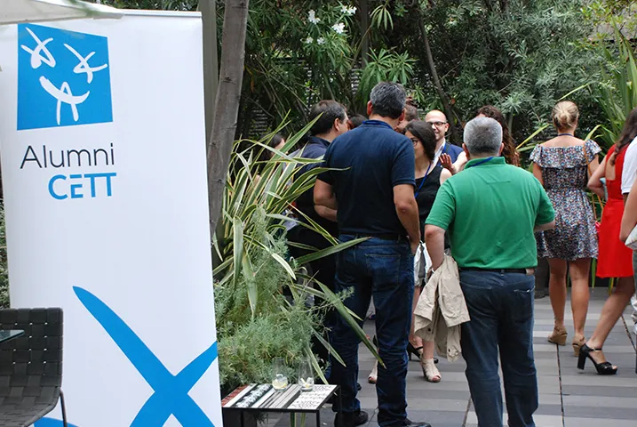 Texto alternativo aquí