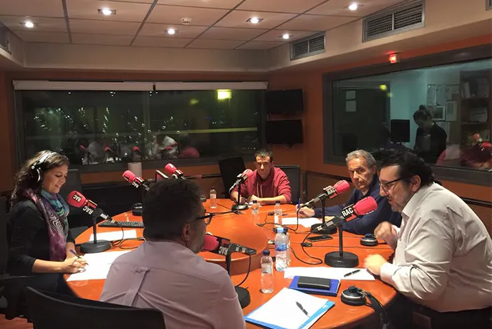 Texto alternativo aquí