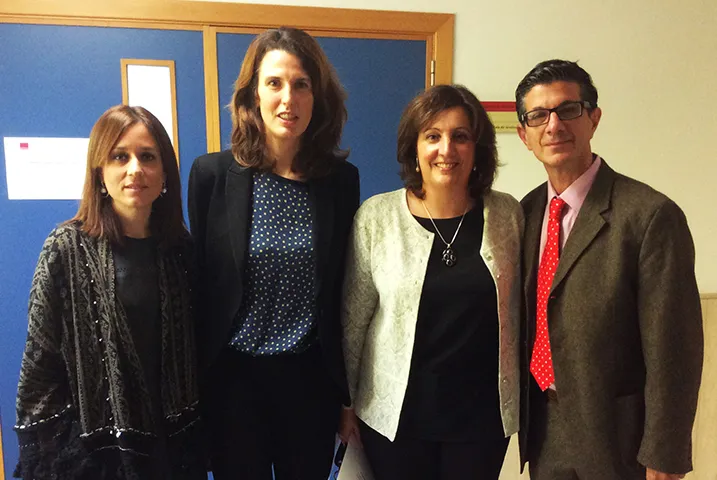 Texto alternativo aquí