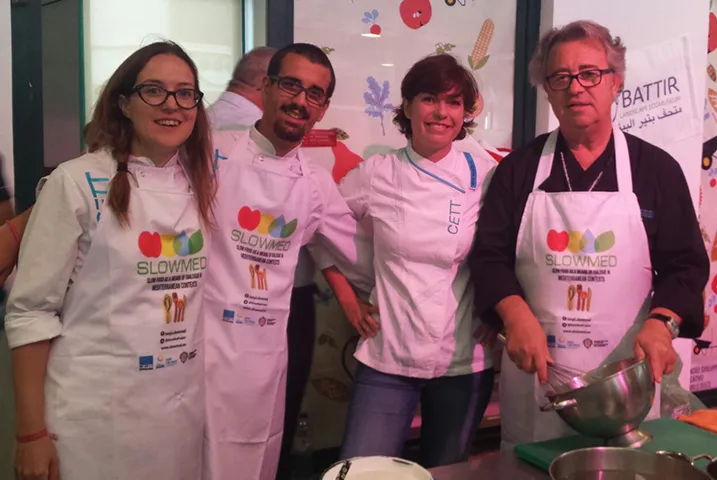 Texto alternativo aquí