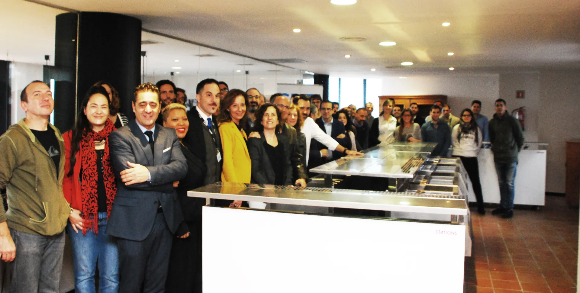 Texto alternativo aquí